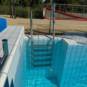 ECHELLE DE PISCINE INOX 5 MARCHES INOX