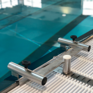 POTENCE D'APPRENTISSAGE, SYSTEME POUR PASSAGE DES PERCHES
